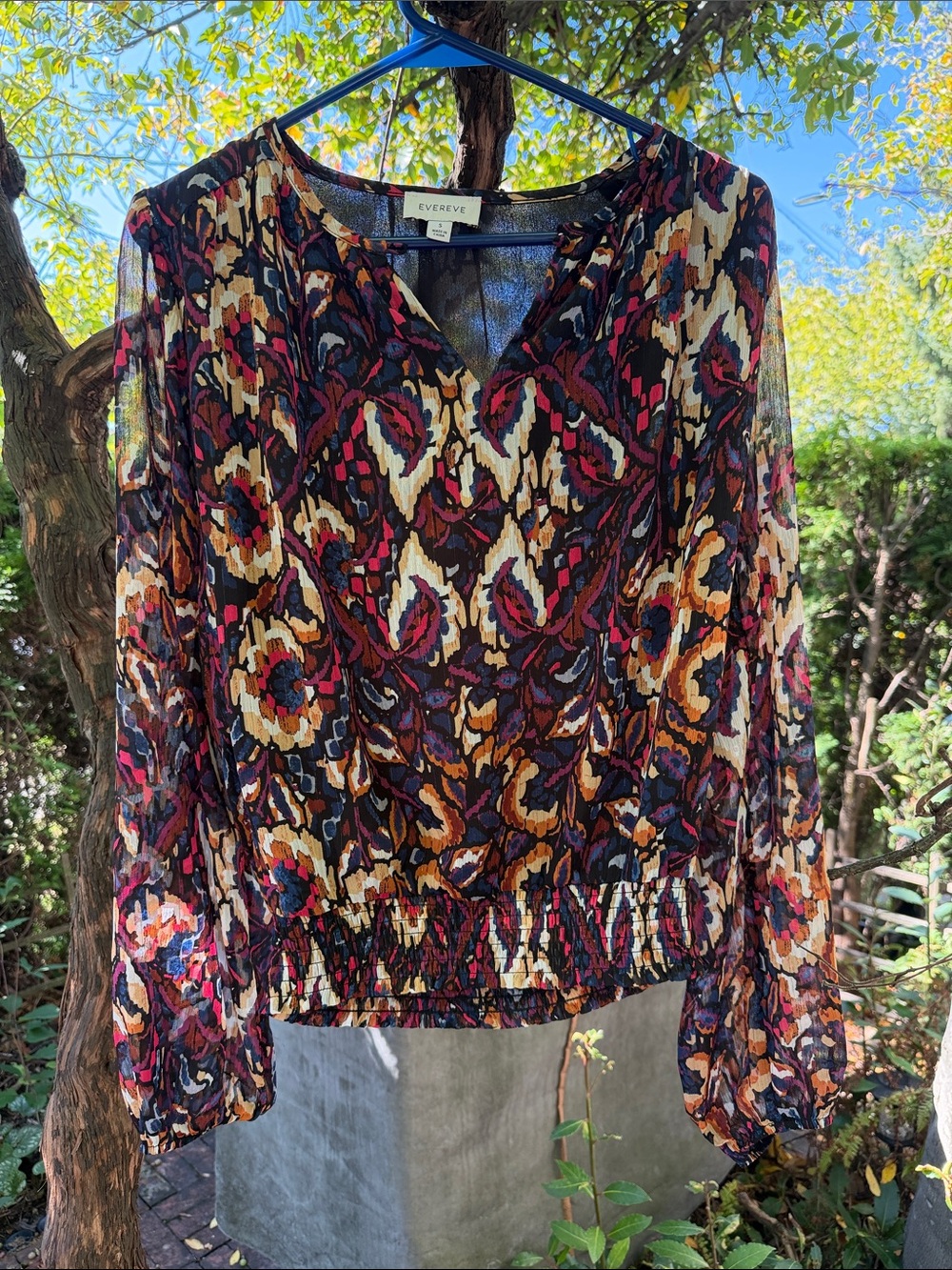 Evereve patterned blouse